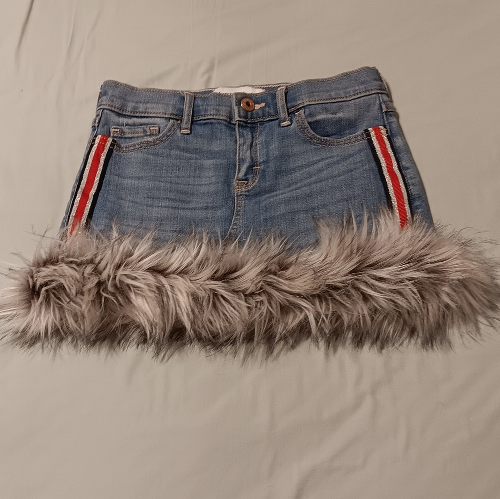Custom Y2K Abercrombie kids fur skirt